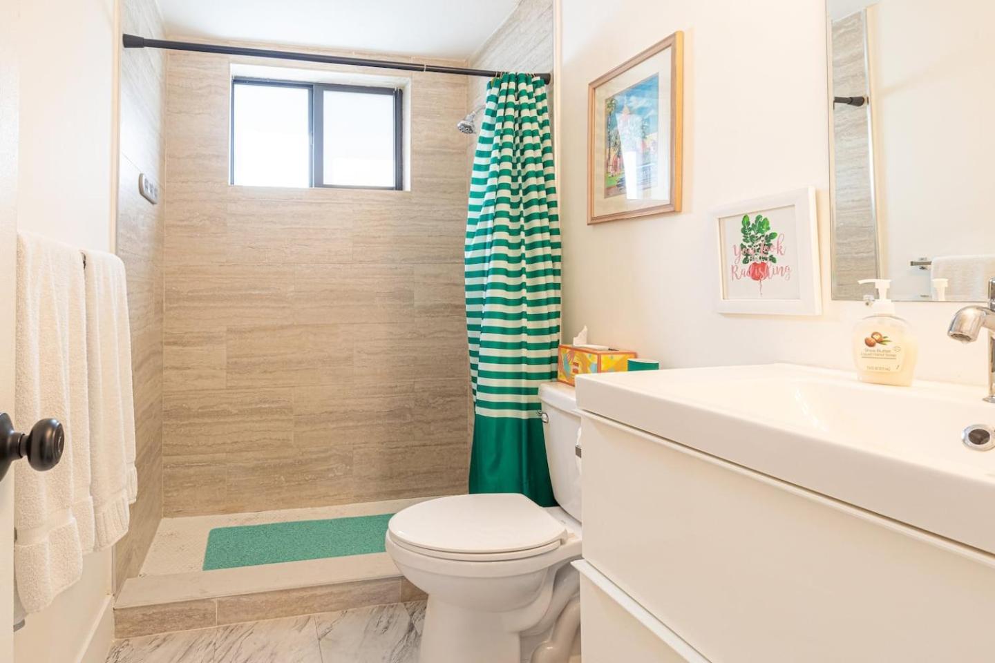 Bay Harbor Unit 4 Perfect 2 Bed 1 Bathprime Lo *